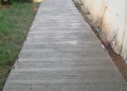 Kepala Desa Kuwu Nasirin mengatakan, Proyek ini fokus pada betonisasi Gang Darlim