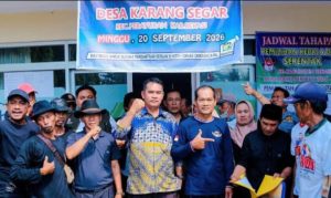 Ribuan Warga Antar Pardi Daftar Bakal Calon Kepala Desa Karangsegar, Bukti Besarnya Dukungan Masyarakat